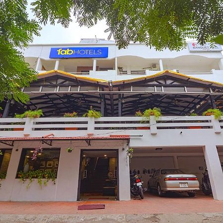 Fabhotel A&M - Nr Lv Prasad Institute, Banjara Hills Hyderabad Esterno foto