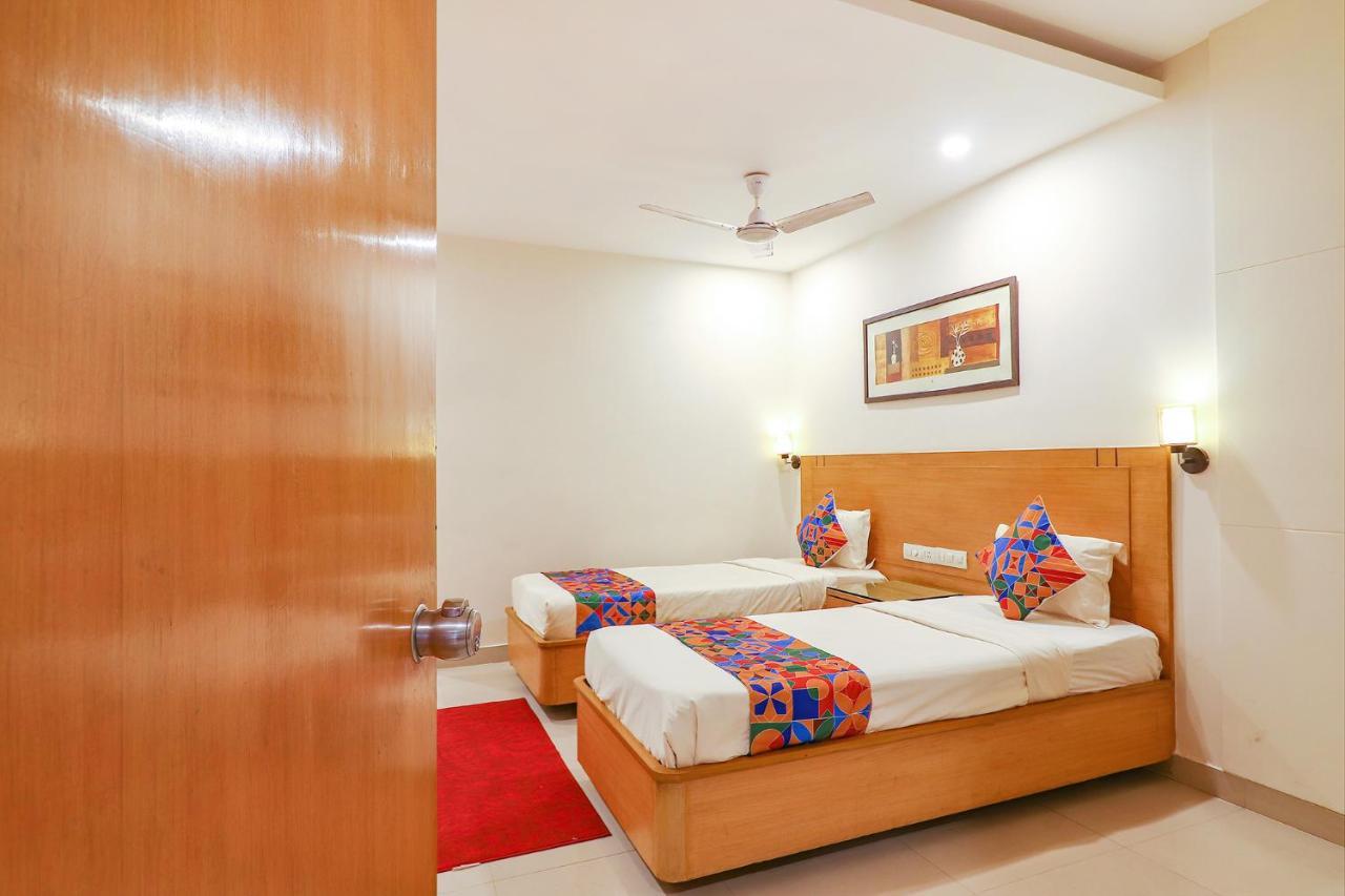Fabhotel A&M - Nr Lv Prasad Institute, Banjara Hills Hyderabad Esterno foto